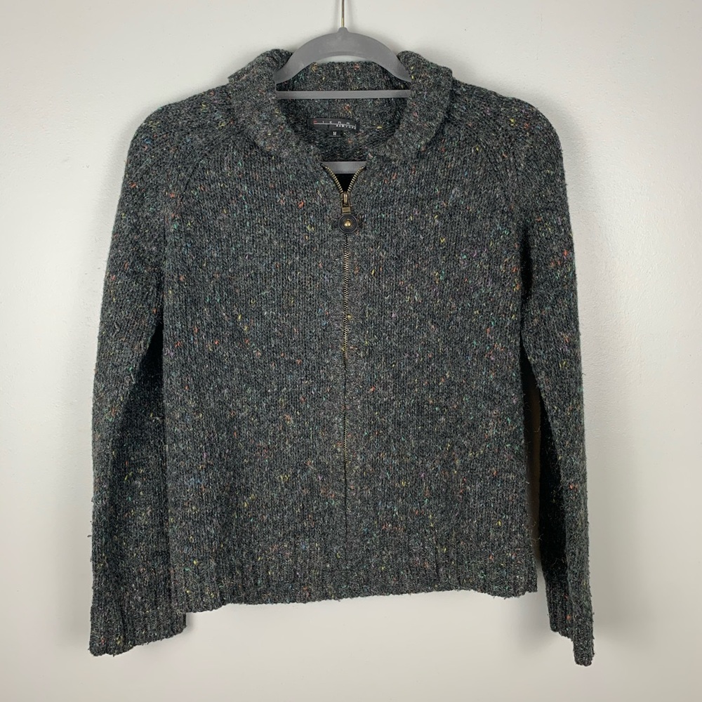 Women’s gray sweater